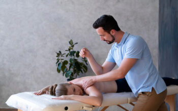 Comparison of Swedish massage therapy Tacoma, Aromatherapy, and deep-tissue massage